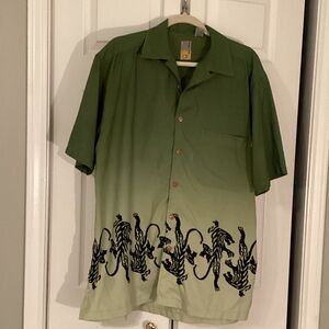 Bay Creek Green Ombre Short-Sleeve Button-Down Shirt with Black Dragon  Border
